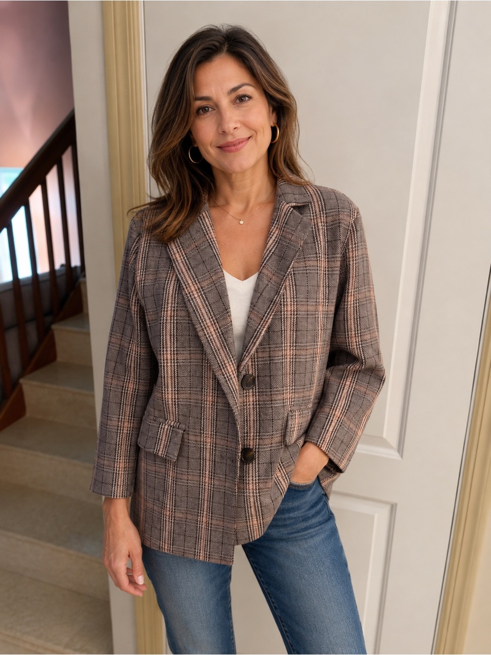 FASHION. NWT.Plaid/Tweed Blazer, runs little small, warm, short fit, L.‎